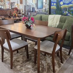 Mid-Century Modern New Dining Table and 4 Side Chairs