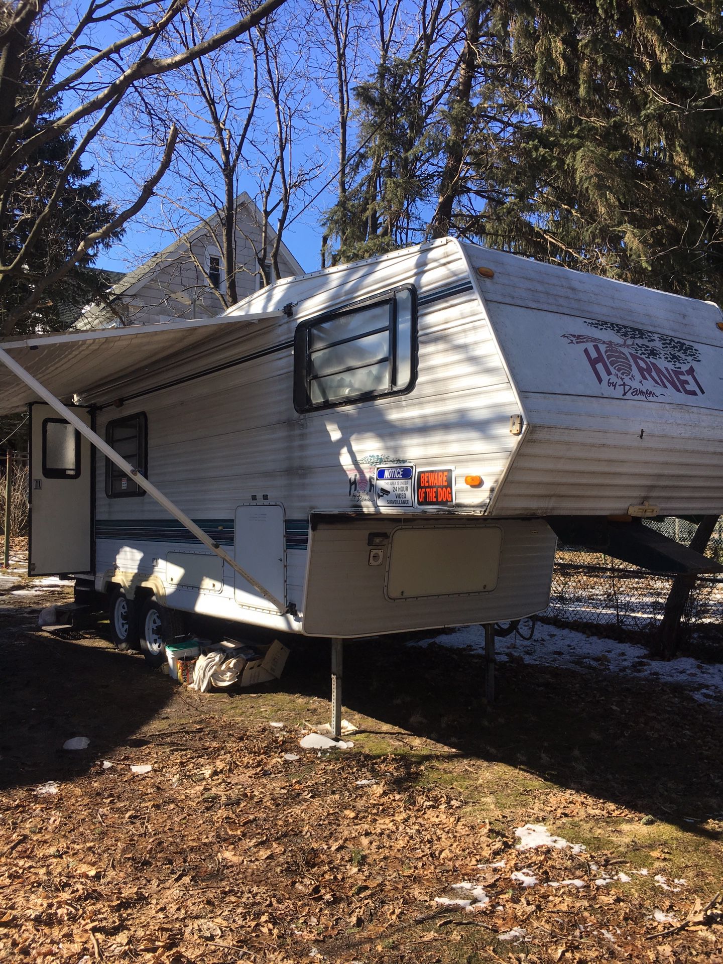 Trade for running car Hornet 5th wheel camper ready to go 25ft