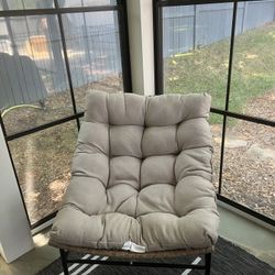 Set of 4 Outdoor/Indoor Wicker Lounge Chairs – $200