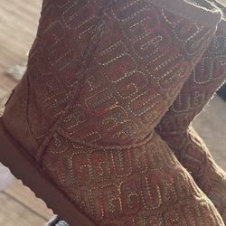 Ugg Size 1