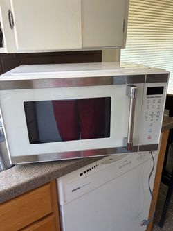Hamilton Beach Microwave