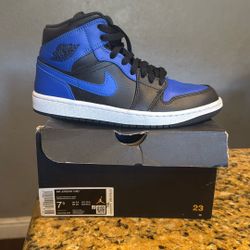 Air Jordan Mid 