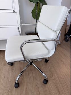 White mid century modern chair