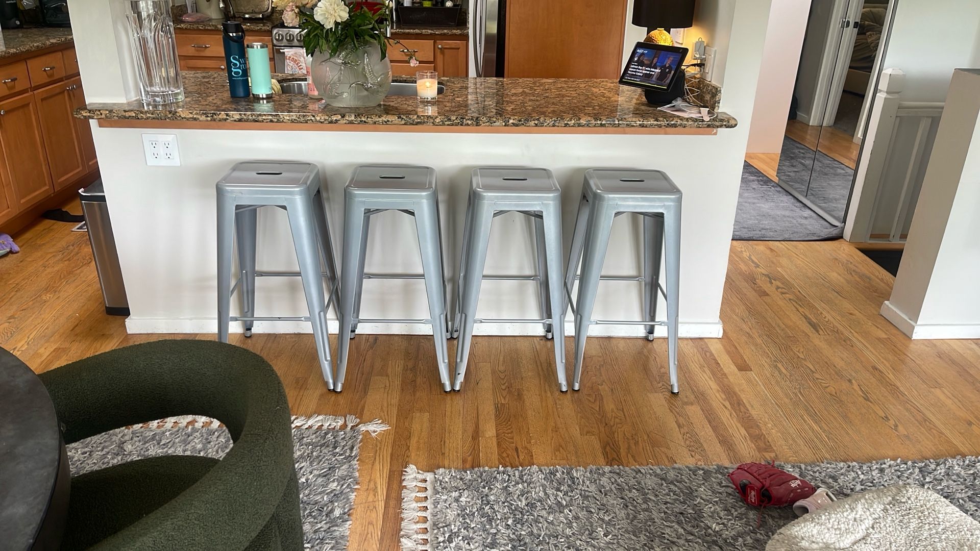 4 Kitchen Stools