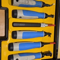 Deburring Tool Set. 