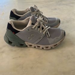 On Cloudtec Women’s Running Shoe 