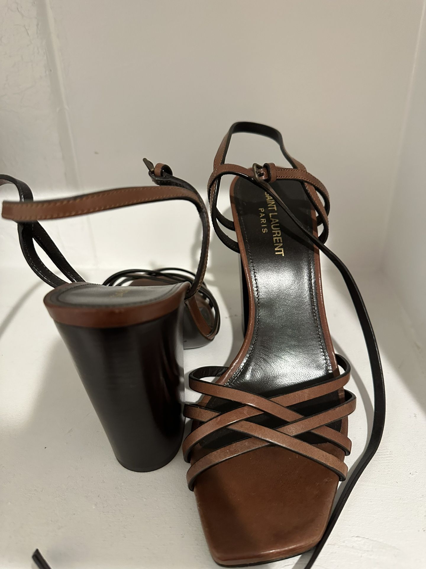 Saint Laurent - Authenticated Heel - Cloth Brown for Women, Very Good Condition