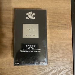 Creed Aventus Eau de Parfum