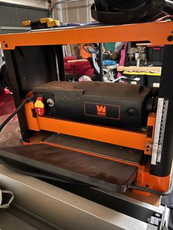 WEN Thickness Planer
