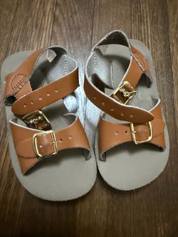 brown Leather Sandals with Gold Buckles size 7c