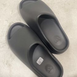 Yeezy Slides