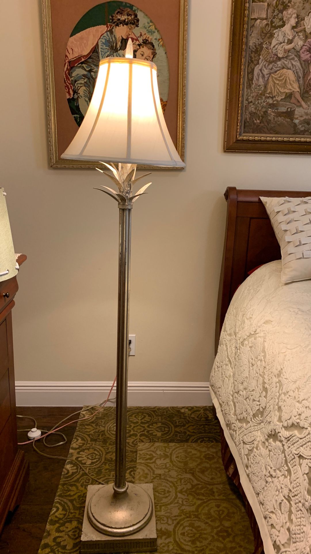 Elegant floor lamp. Heavy base.