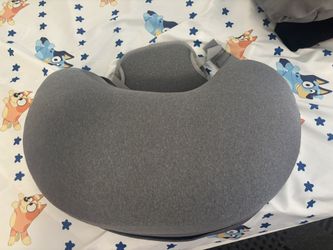 Frida Mom Nursing Pillow