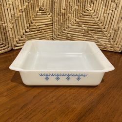Blue Snowflake Garland Pyrex Baking Dish