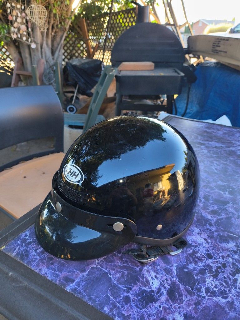 Thh Helmet