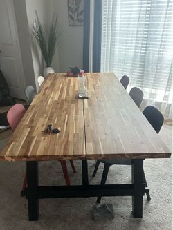 Modern Solid Wood Butcher Block Dining Table
