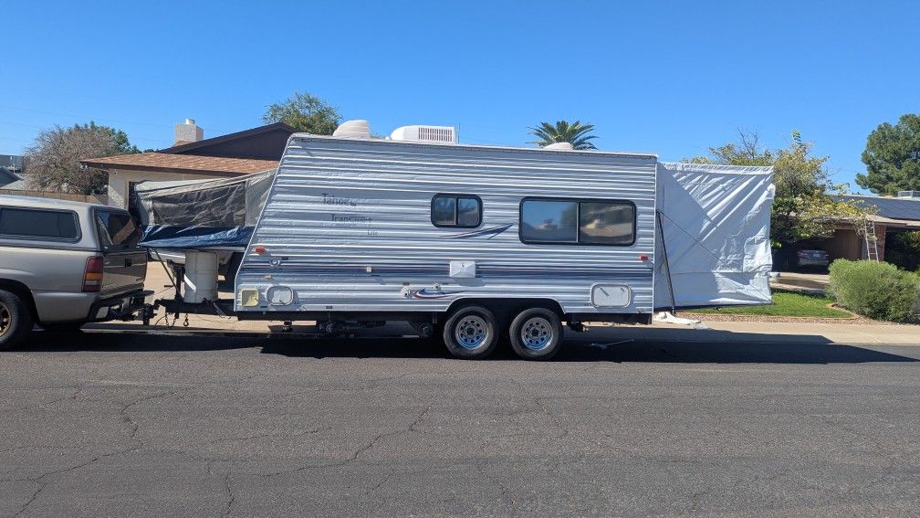 2002 Tahoe Transport Lite Toyhauler 18TB