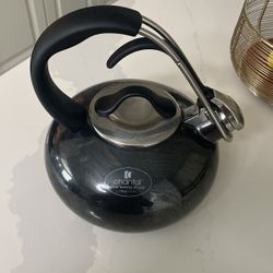 Tea Kettle 