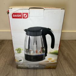 Dash Illusion Mirr​ored Electric Kettle – 1.7L (New)