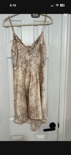 Guess Women’s Dress Size L