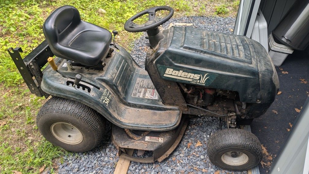 Lawn Tractor
