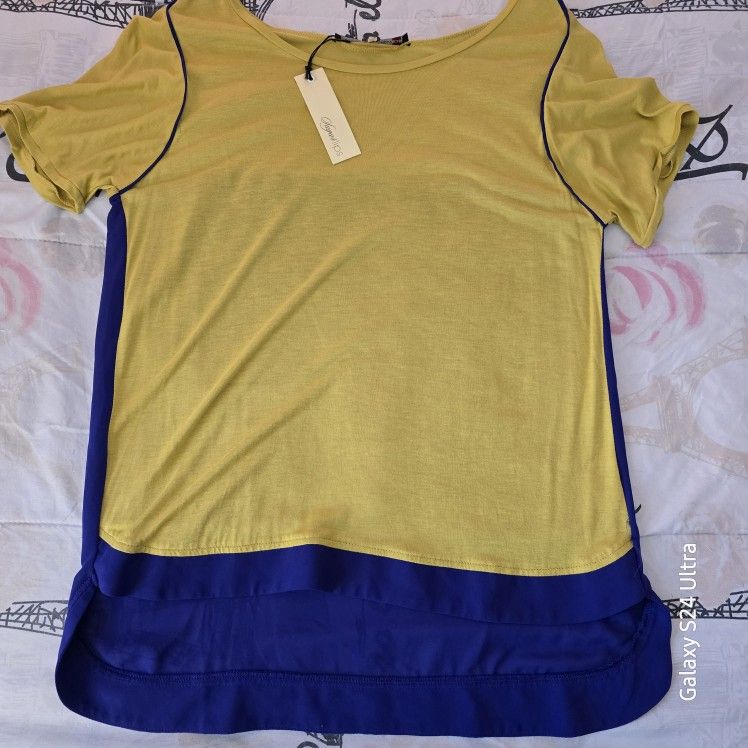 Sugar Lips Short Sleeve Hi-Lo Top Sheer Back Size Medium Mustard & Blue