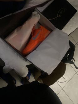 Kobe Total Orange