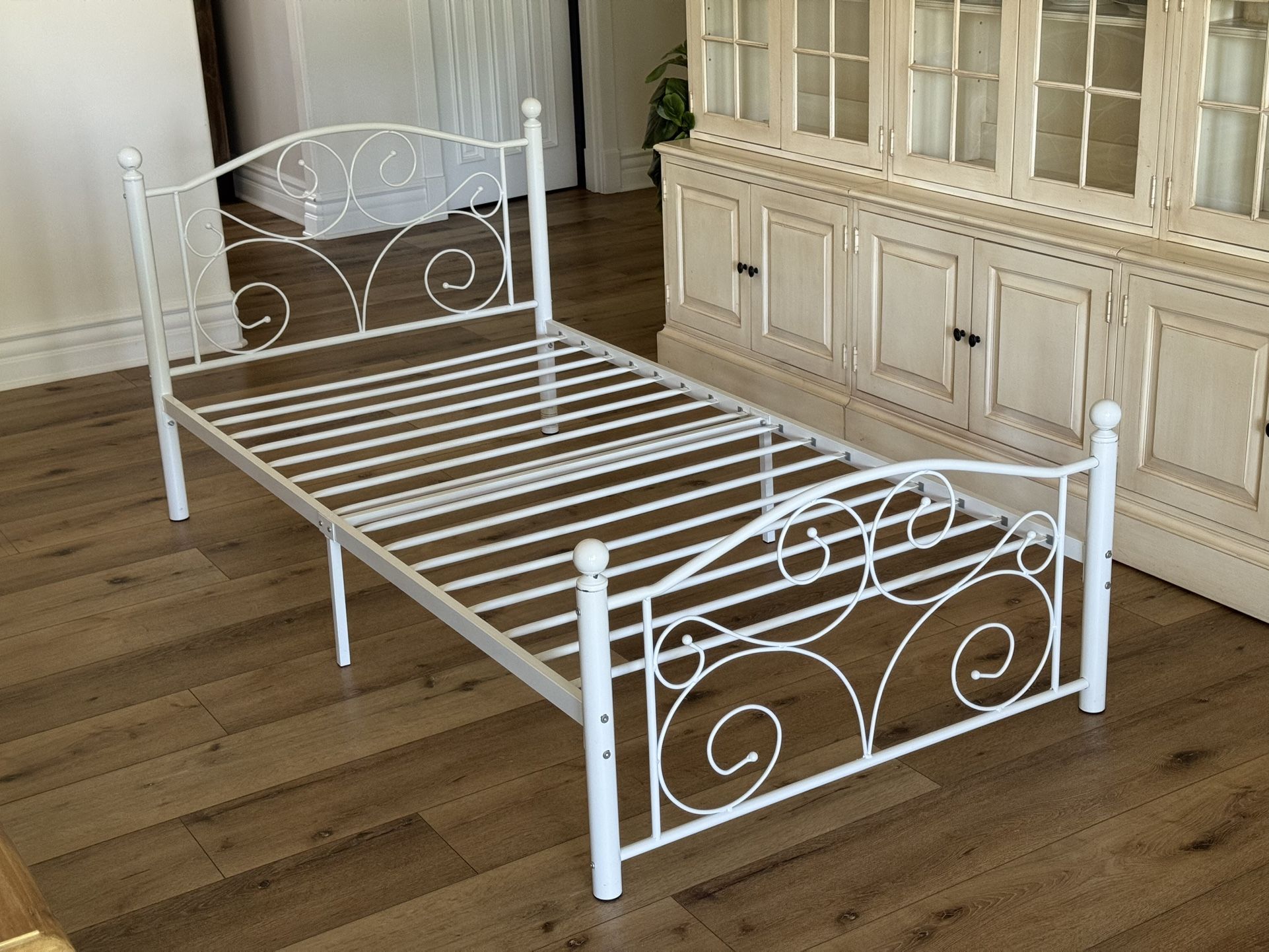 White Metal Twin Bed Frame