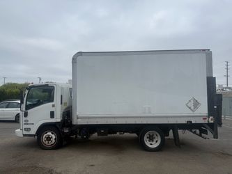 2014 Isuzu NQR Box Truck with Lift Gate