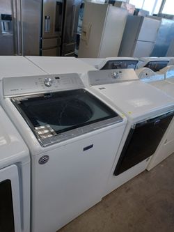MAYTAG BRAVOS XL HE TOP LOAD WASHER AND ELECTRIC DRYER SET
