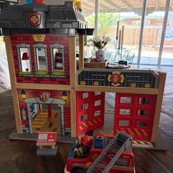 Hape Wooden Fire Dept