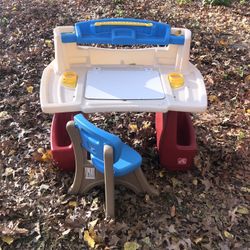 Kids Art desk With Chair