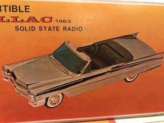 Alarm clock collector radios Cadillac and 3 rolls Royce vintage and super vintage.