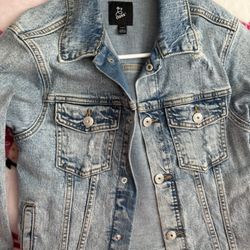 Sweaters And Jackets Girl 