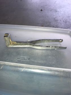 Snap On battery terminal spreader.