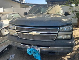 2006 Silverado hd front end