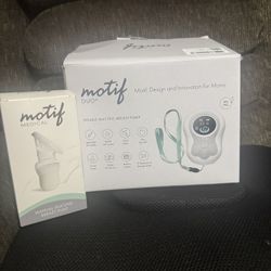 Motif Duo Breast Pump w/ Manual Pump