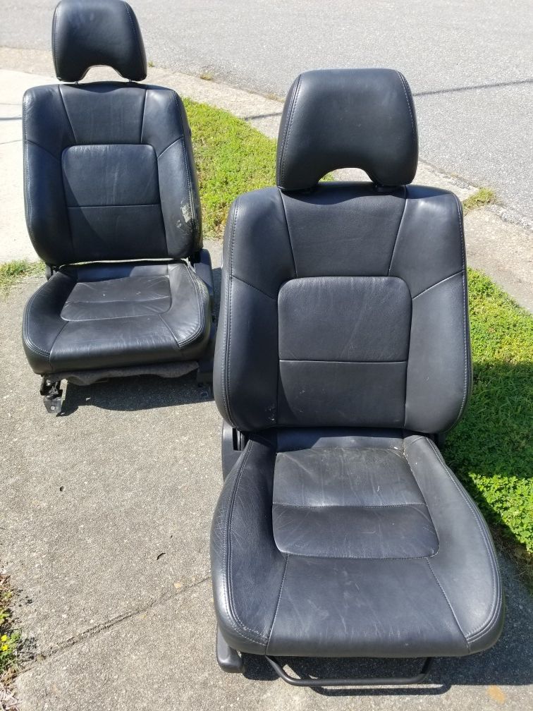 Subaru 2nd generation legacy/outback front seats