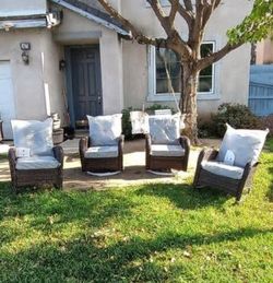 2 swivel chairs 2 rocking chairs four-piece patio furniture set outdoor patio furniture 🆕🚚🚎🚚🆕