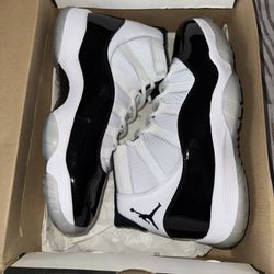 Jordan 11 Concord DS Size 10.5