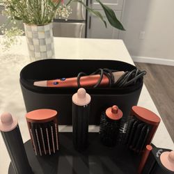 Dyson Airwrap Multi-Styler Strawberry Bronze/ Blush Pink color 