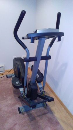 NordicTrack CXT 980 Elliptical