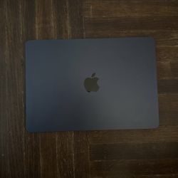 MacBook Air M2 2022