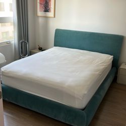 Italian bed