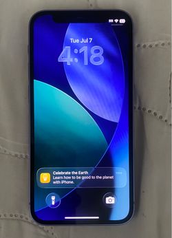 Apple iPhone XR - unlocked - 93% Battrry health