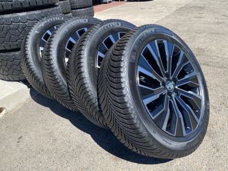Toyota wheels 235/55/20”