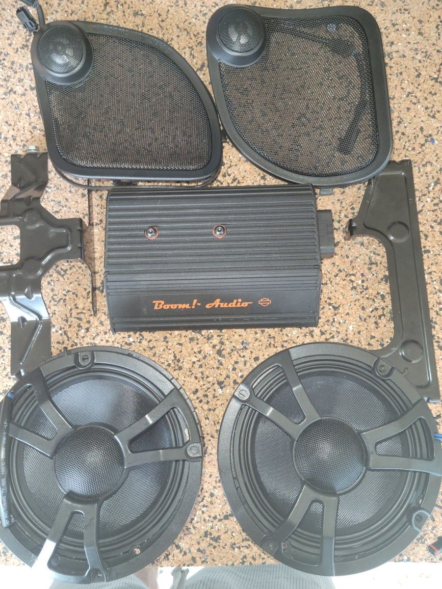Boom Audio ll Speakers and Amp.