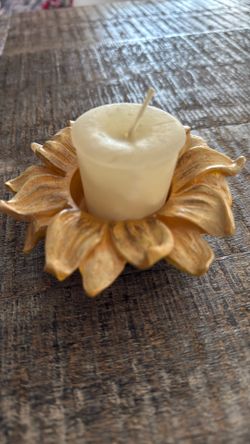 Sunflower Candleholder And Candle 