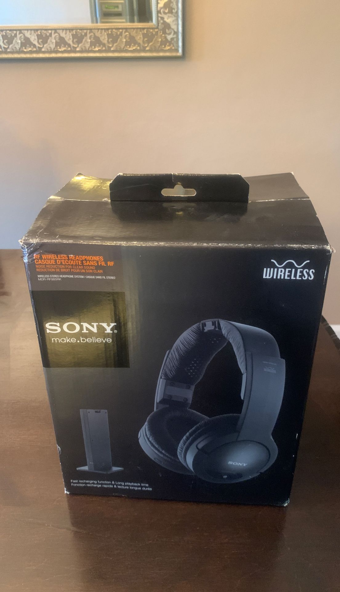 Sony wireless stereo headphones mdr -rf985r