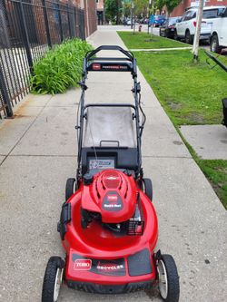 Lawnmover Toro Self Propelled In Excellents Conditions